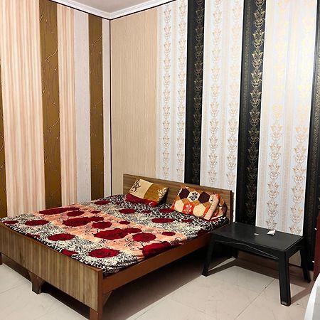 Hotel Pushpanjali Haldwāni Екстериор снимка